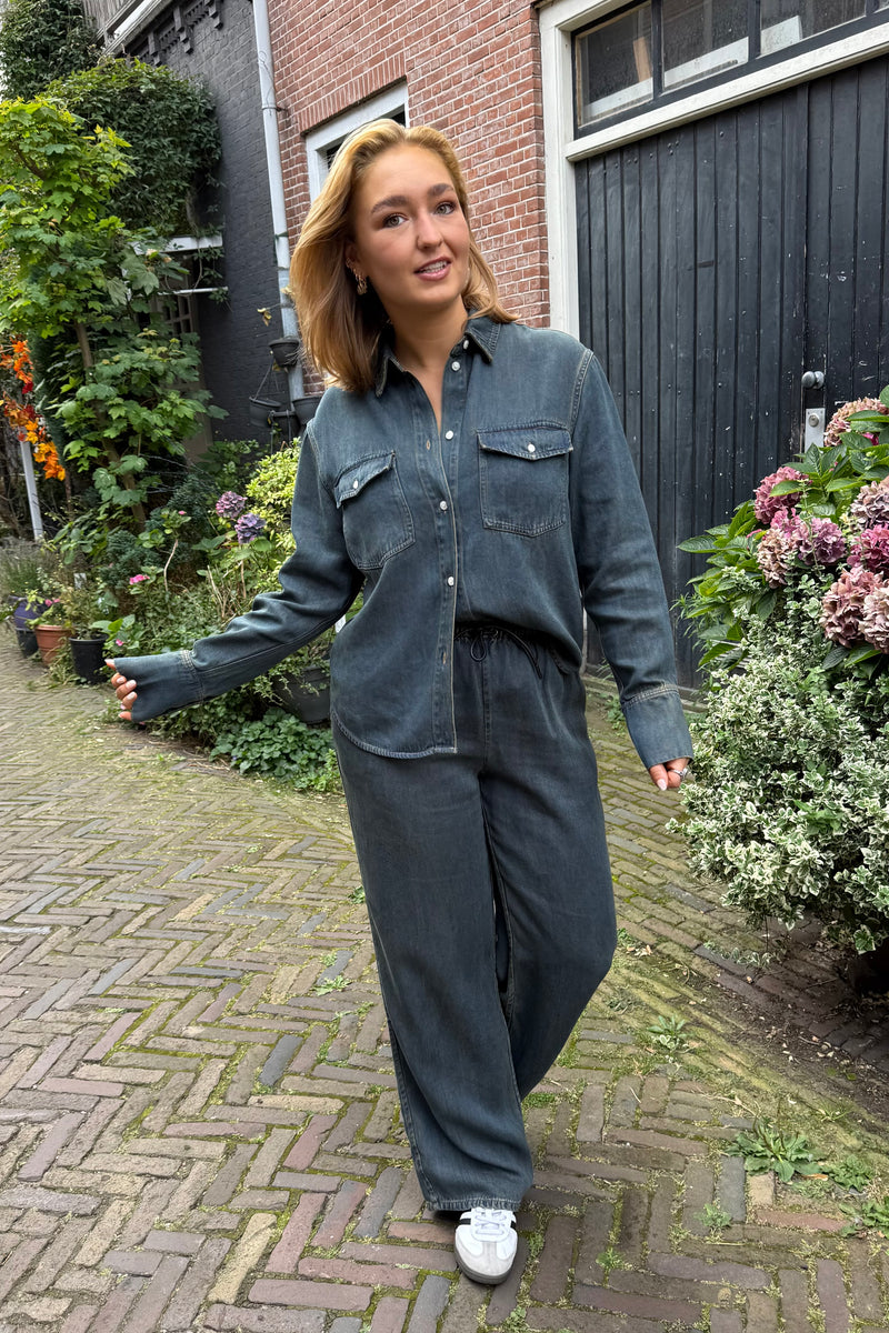 Satopiarya trousers