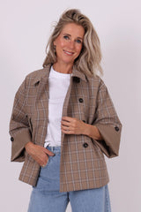 Agatha jacket check
