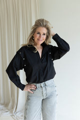 Button sleeve blouse