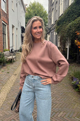 Shoulder pleat sweater