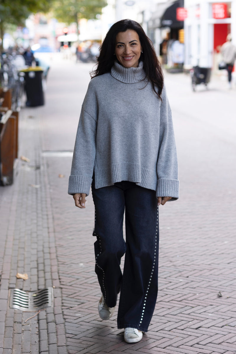 Sakeiku turtleneck grey