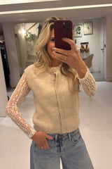 Barb lace top