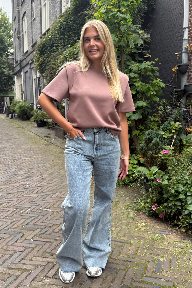 Shoulder detail top