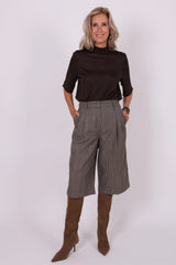 Nisle top dark brown