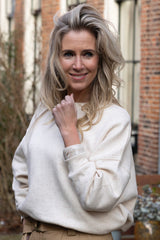 Ambrito cuff bracelet ecru