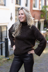 Gabrielle knit brown