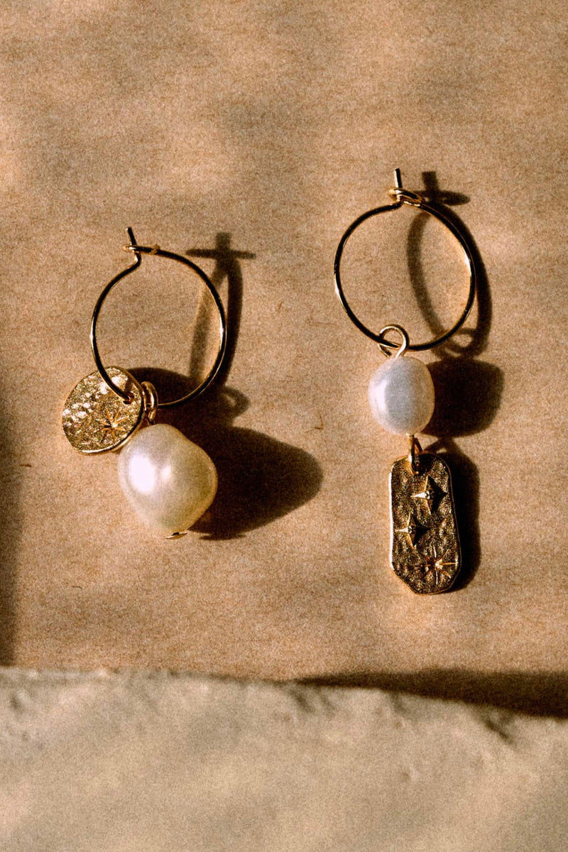 Soren pearl earrings