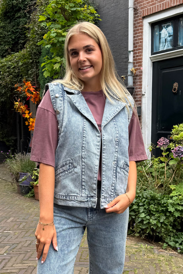 Big stud gilet
