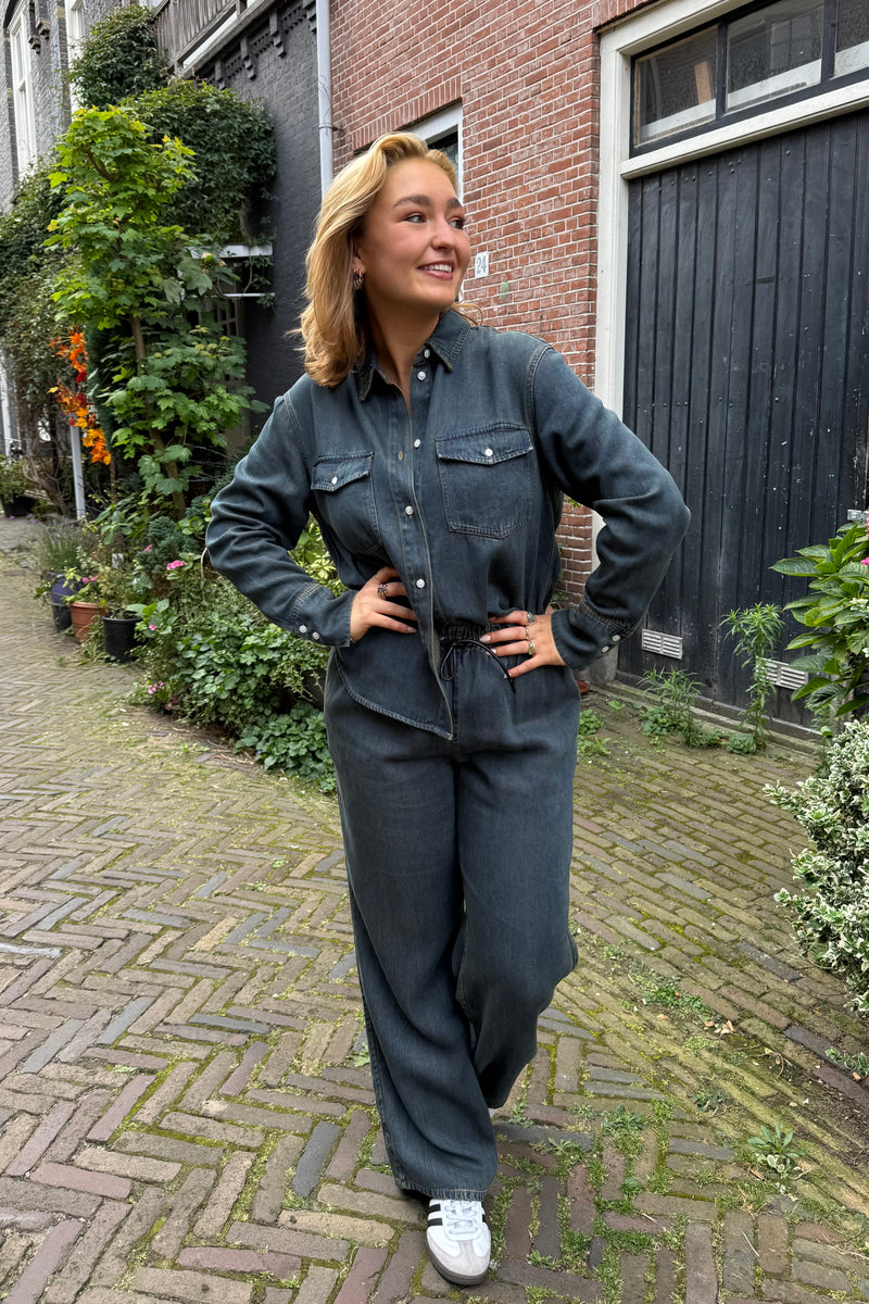 Satopiarya trousers