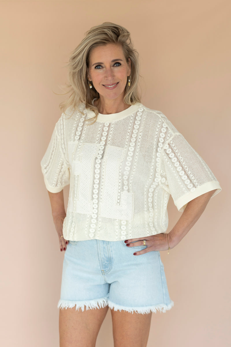 Lace team tee