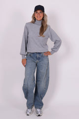 Naida pin cap