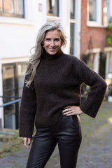 Gabrielle knit brown