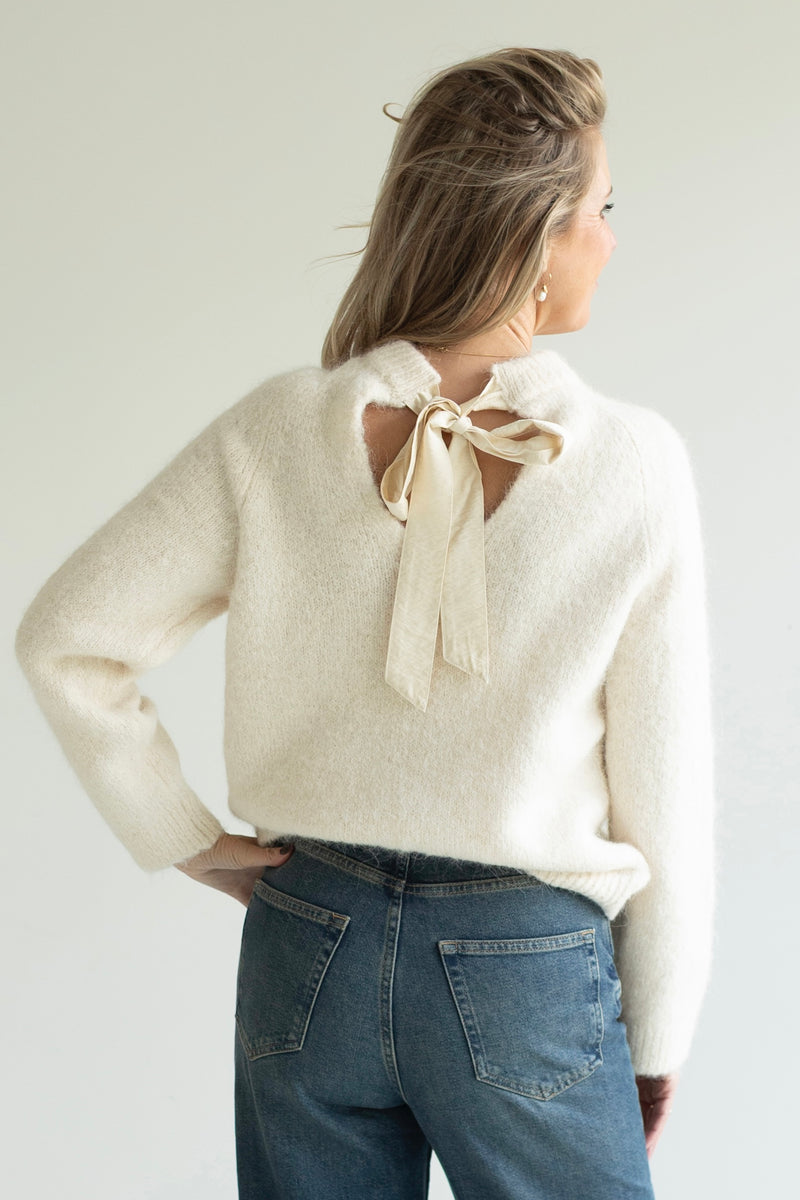 Gabella bow knit