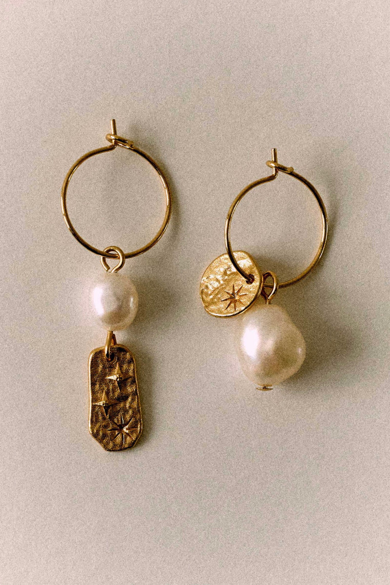 Soren pearl earrings