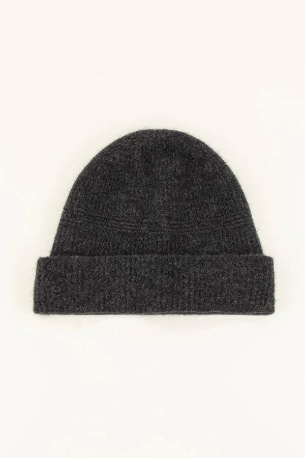 Rowa hat carbonella