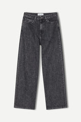 Sashelly stud jeans
