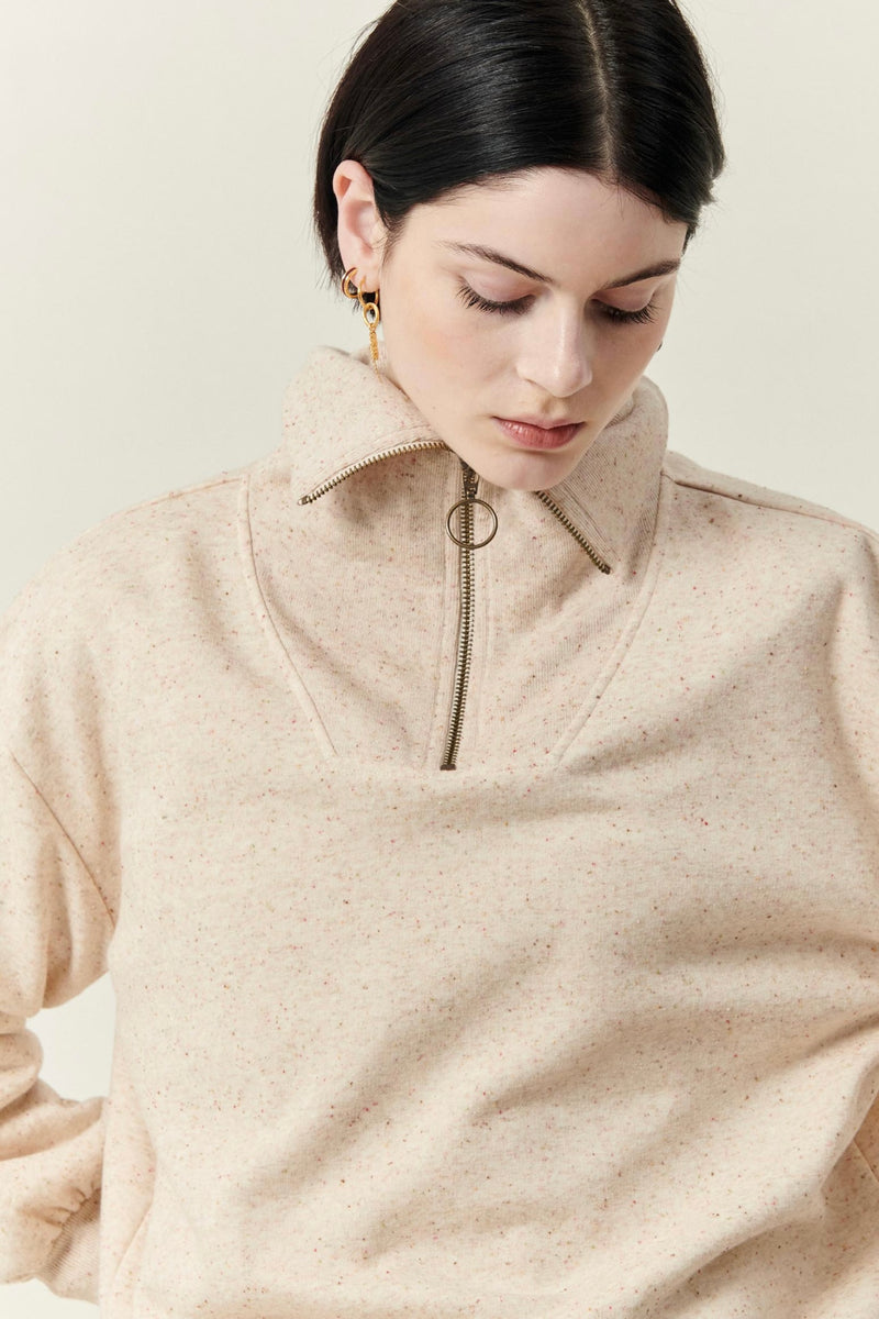 Ellow sweat sandstone