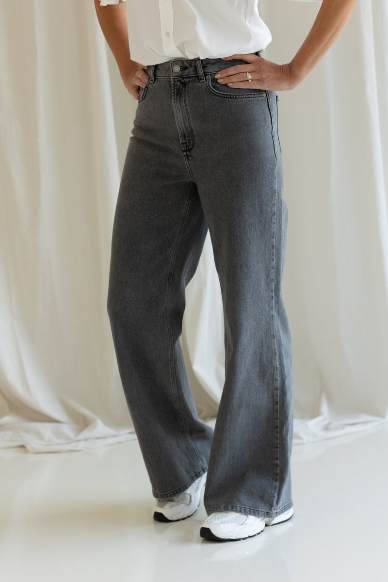 Eloise grey jeans