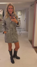 Thili dress