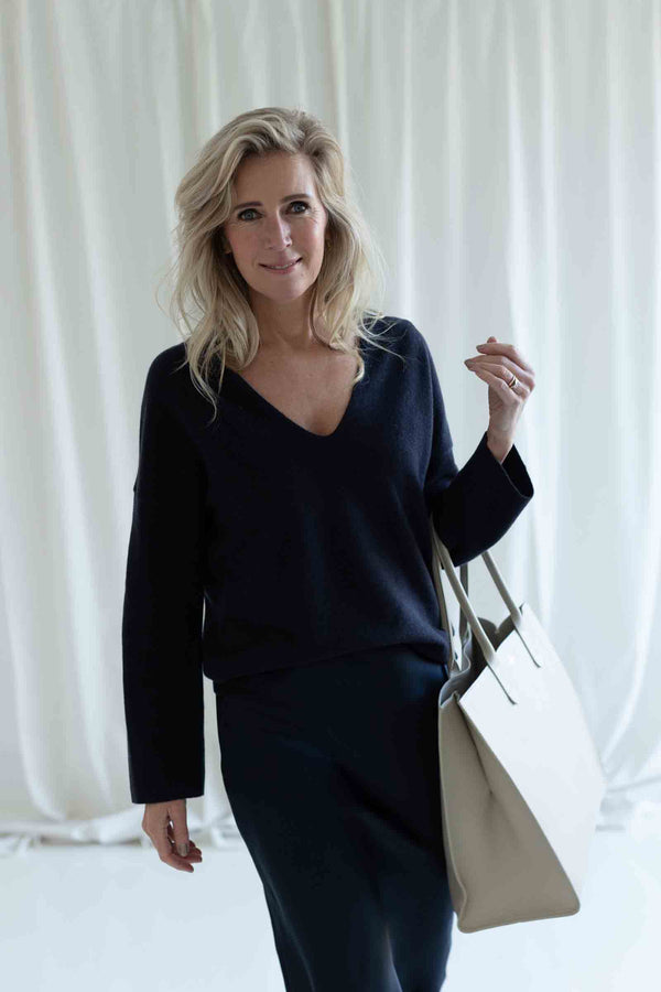 Nola cashmere v-neck